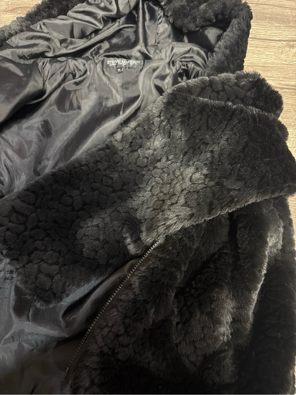 Steve Madden Black Faux Fur Hooded Jacket XL Plush Teddy Zip Winter Coat - Picture 7 of 11